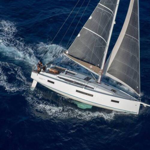 Sun Odyssey 410 Under Pressure